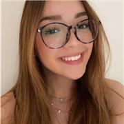 Étudiante en université, je suis bilingue et je suis prête à donner des cours en Anglais pour les élèves en primaire